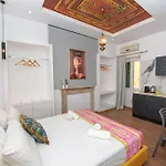 Summer Me - Corfu Downtown Apartment *
