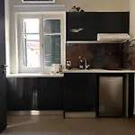 Summer Me - Corfu Downtown Apartment