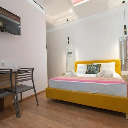 Summer Me - Corfu Downtown